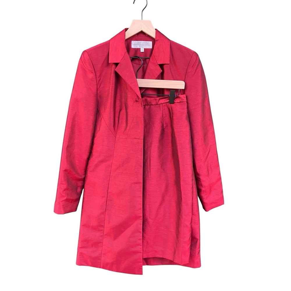 Larry Levine Vintage Red Skirt Suit Size 6 Shantung Texture 80s Holiday